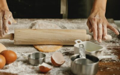 10 Alat Untuk Membuat Kue